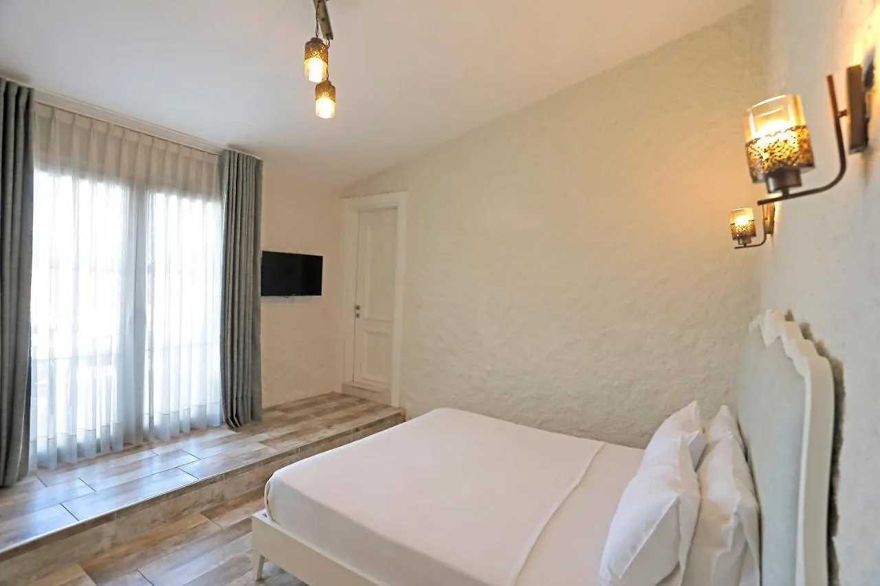 Hotell Lotus Koeyici Otel Alaçatı
